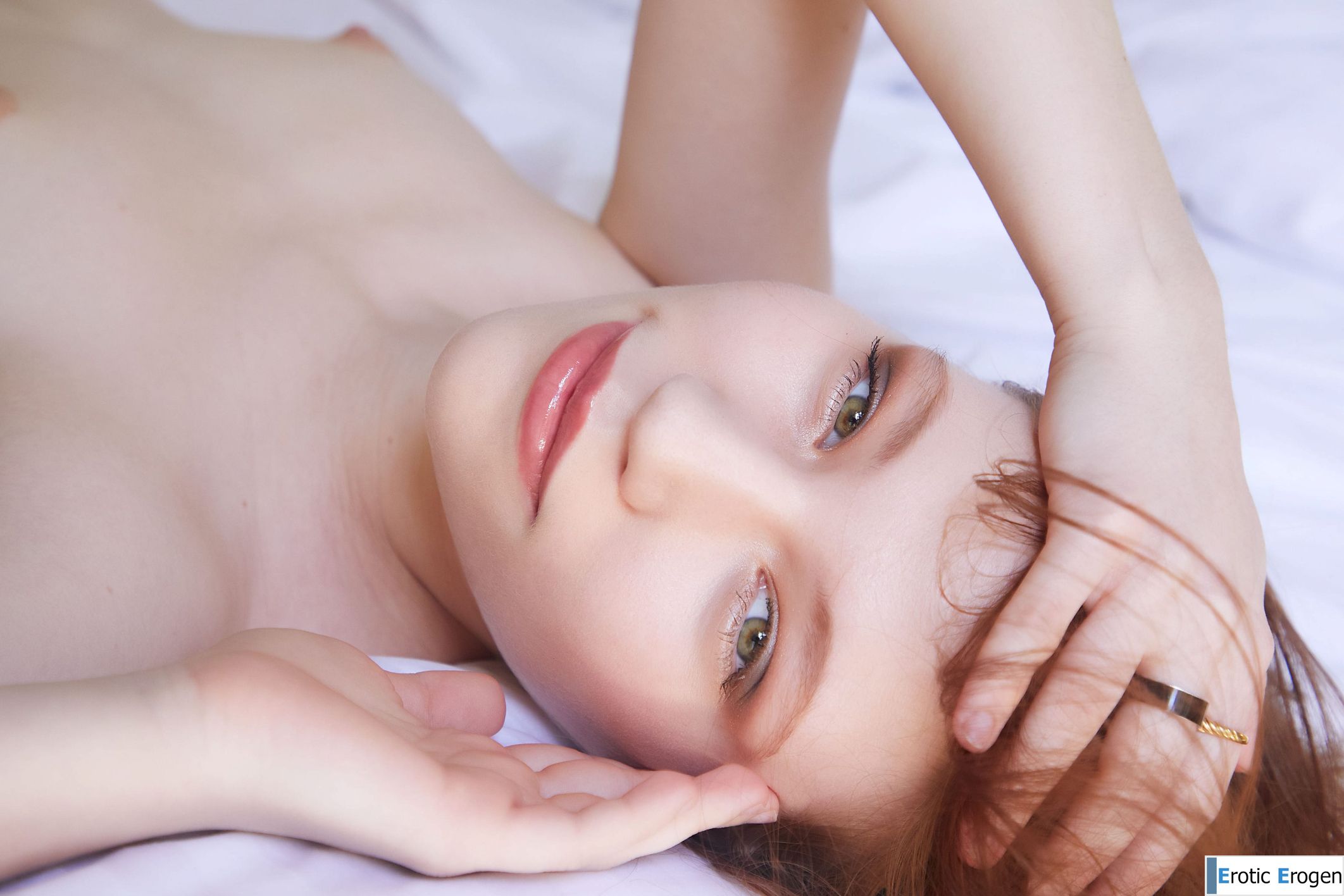 Maya Sinn in Soft Hues. Picture 28