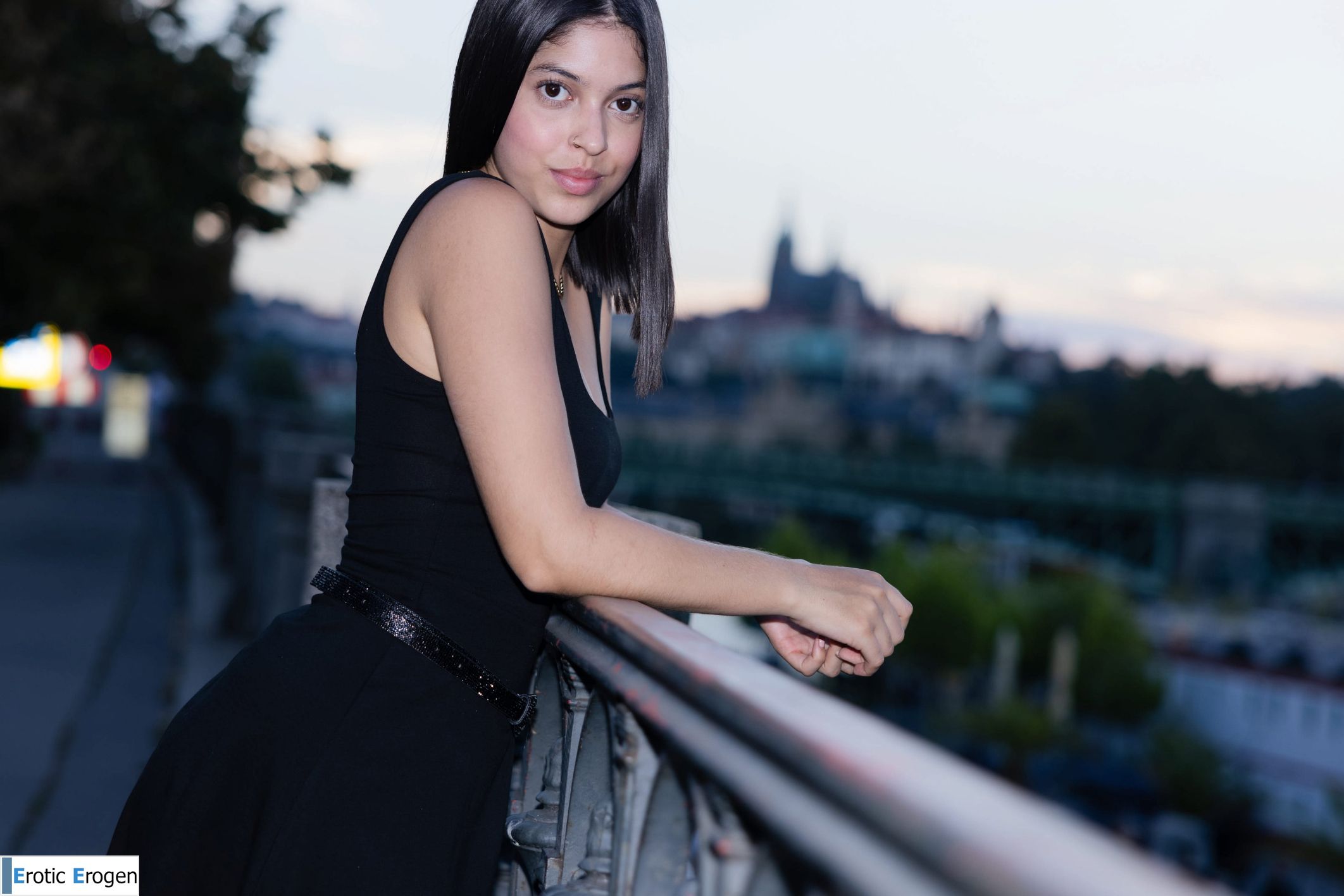 Gia Rosse in First Walk. Picture 14