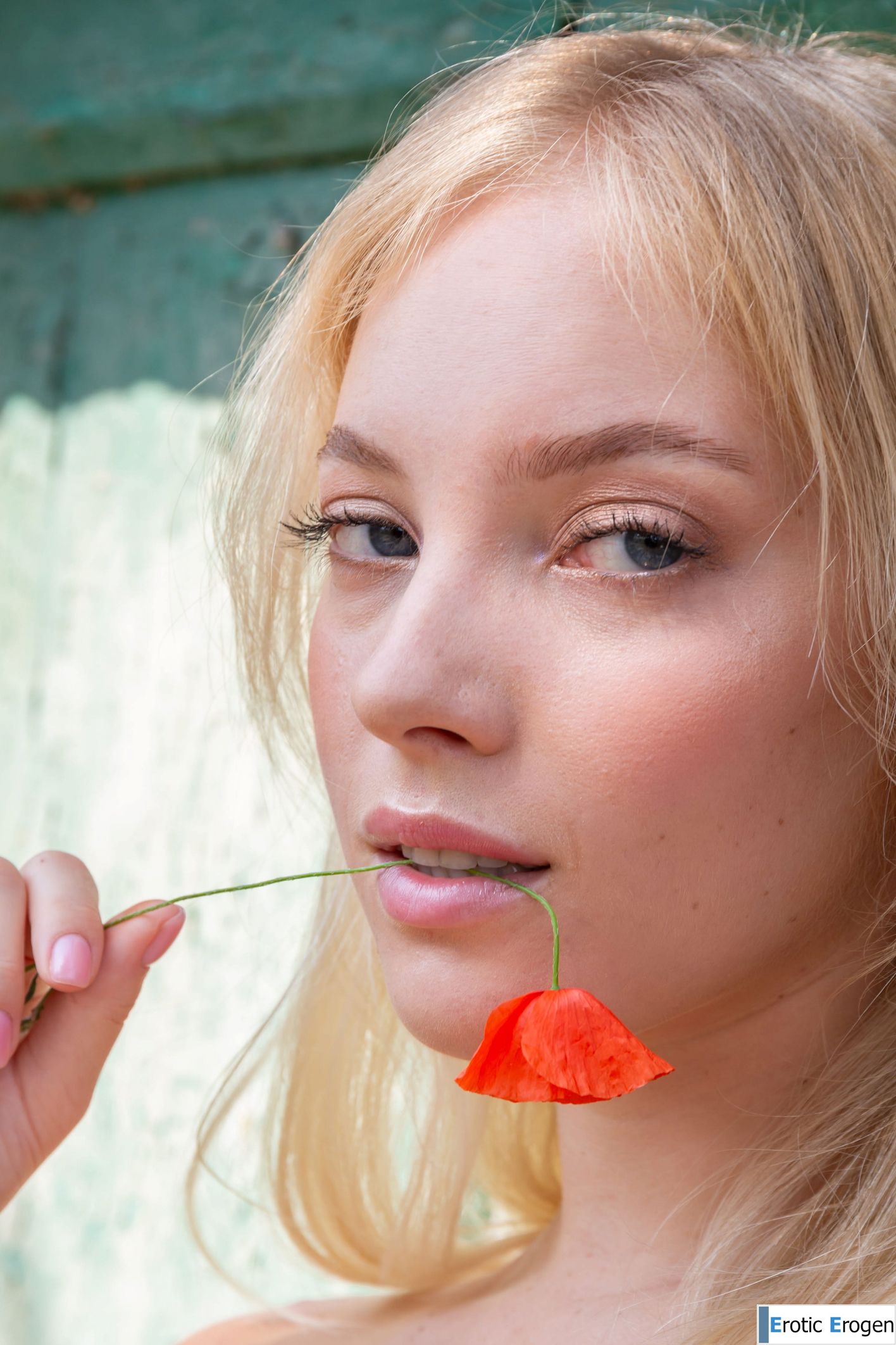 Bella Spark in Sun Shadows. Фото 35