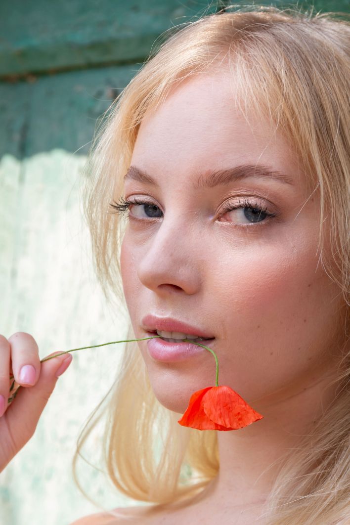 Bella Spark in Sun Shadows. Эскиз 35