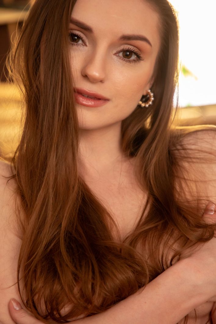 Monika May in Doe Eyes. Эскиз 33