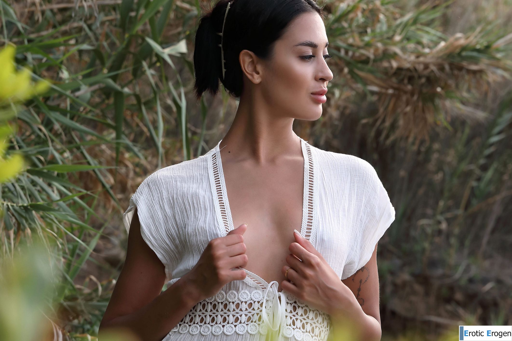 Aria in Soulful Seduction. Picture 1