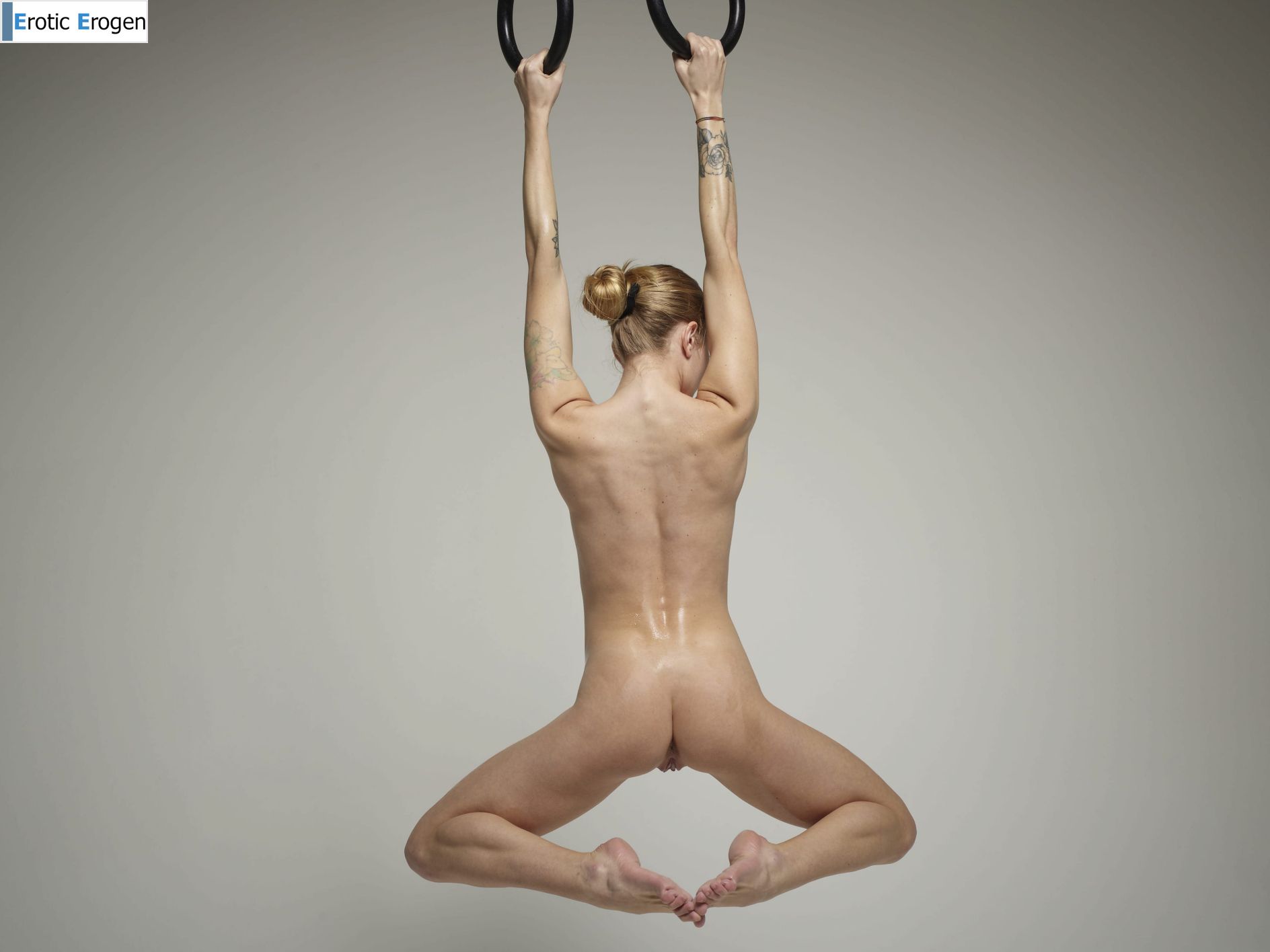 Stasya in Nude Gymnastics. Picture 38
