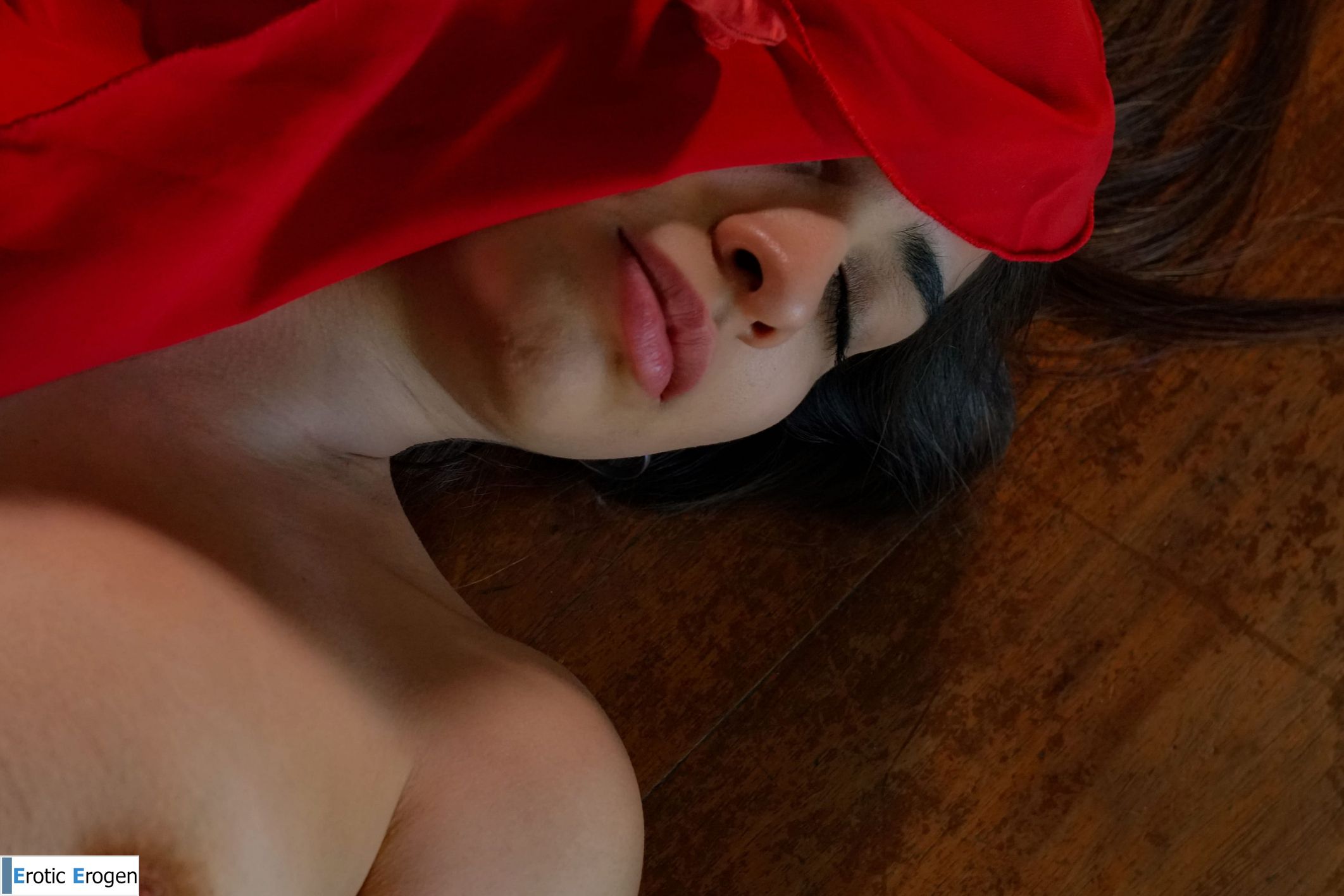 Arissa in Red 1. Picture 21