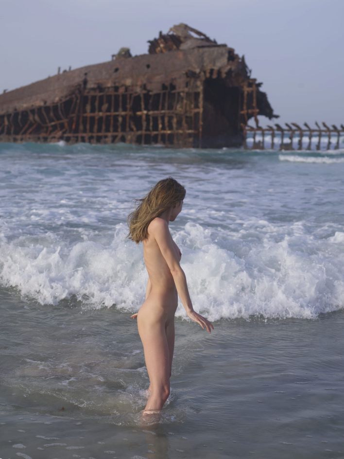 Proserpina in Atlantic Ocean. Thumb 20