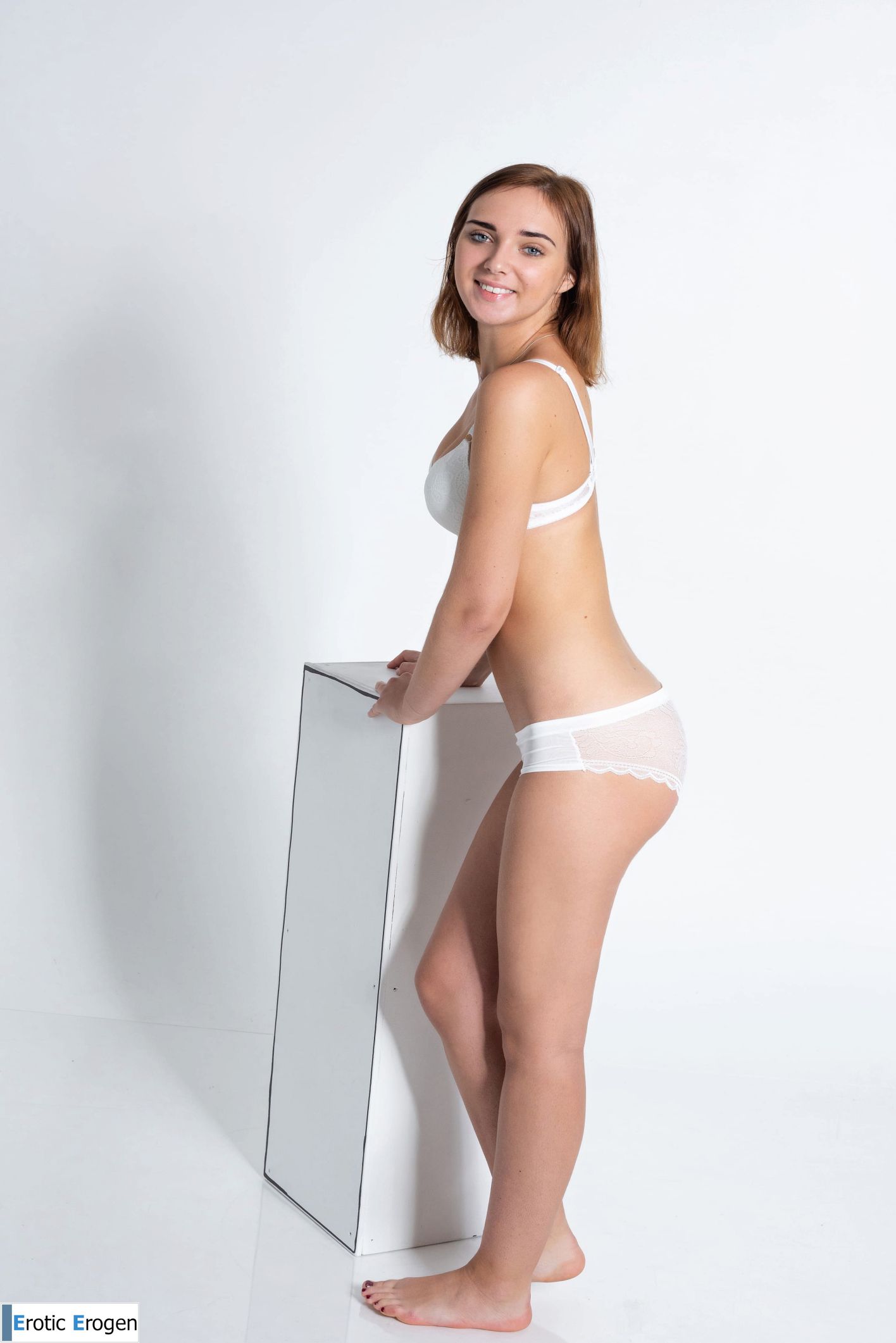 Oxana Z in Modeling. Picture 3