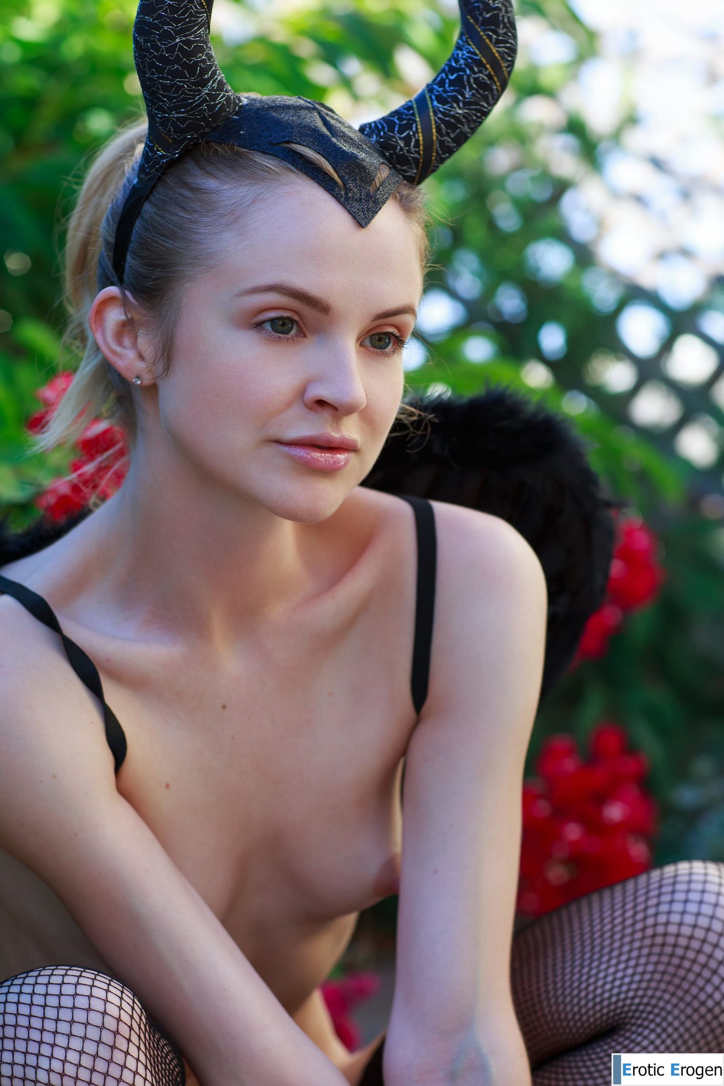Alice May in Aliceficenta. Picture 52