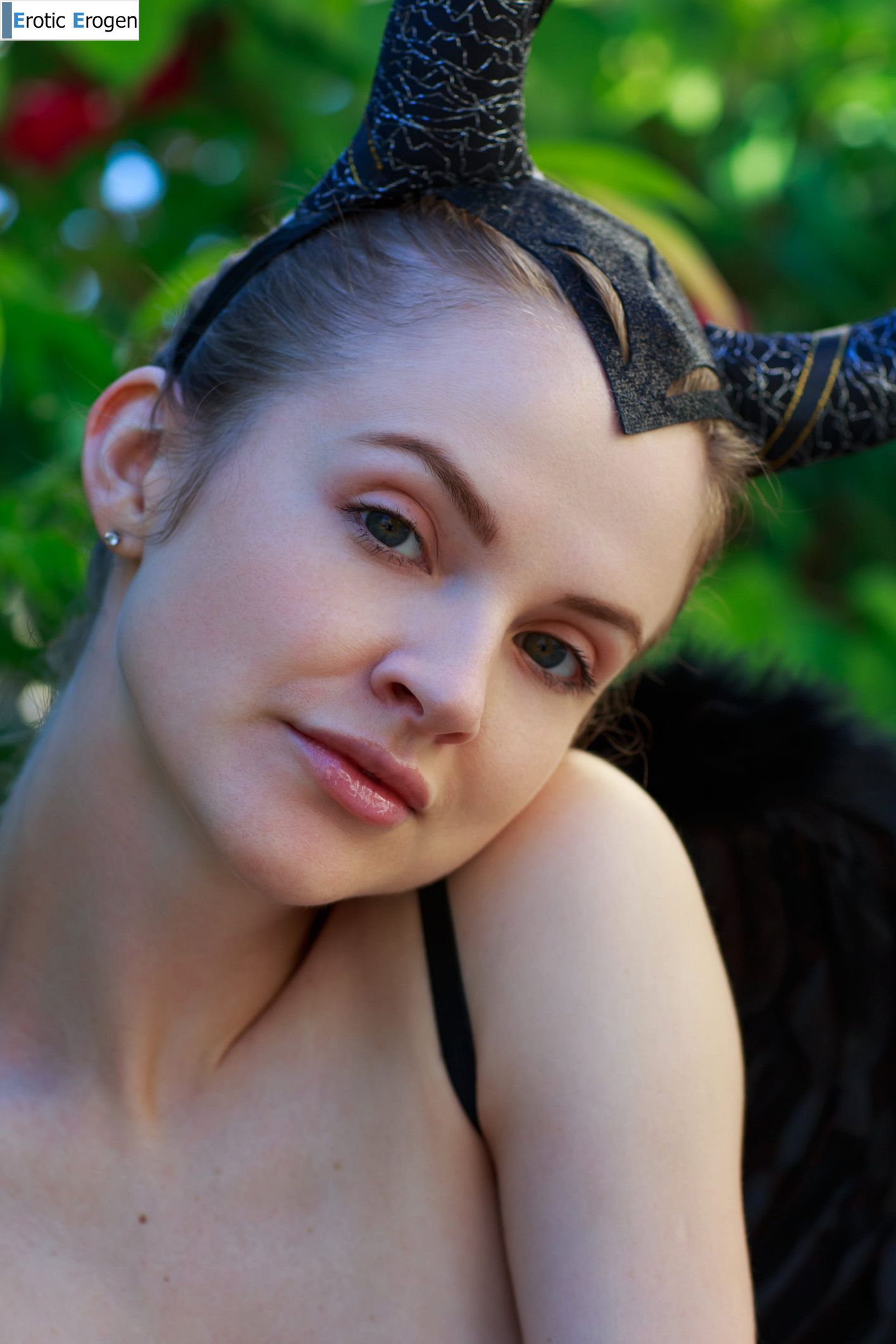 Alice May in Aliceficenta. Picture 53