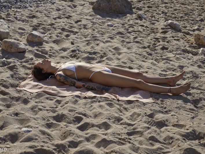 Inga in Tiny White Bikini. Thumb 3