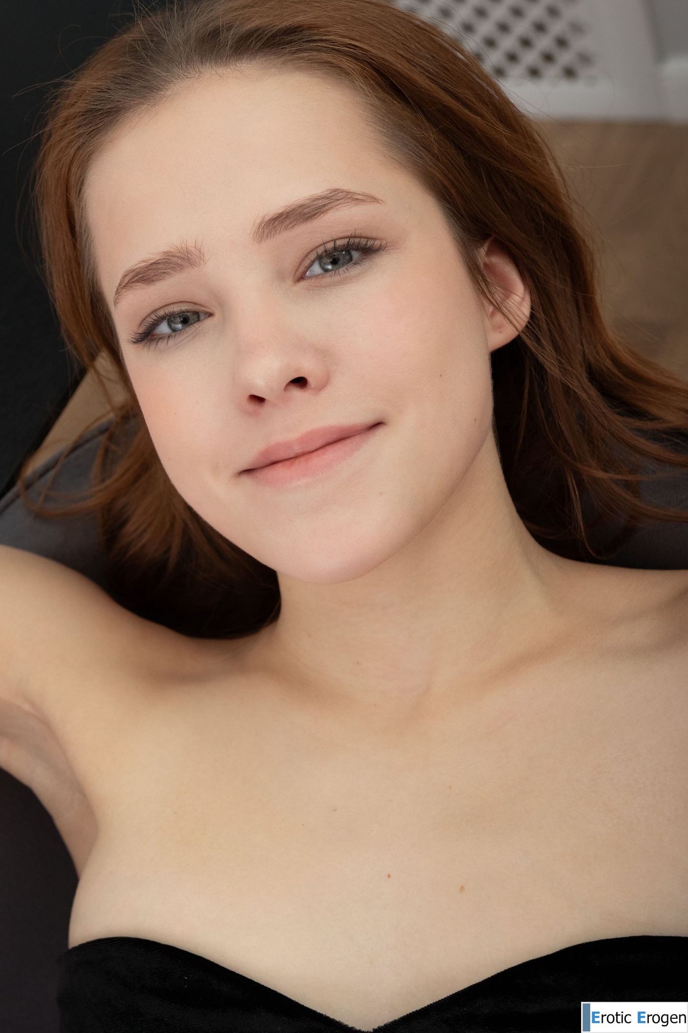 Nicole Murkovski in Limber Lass. Picture 8