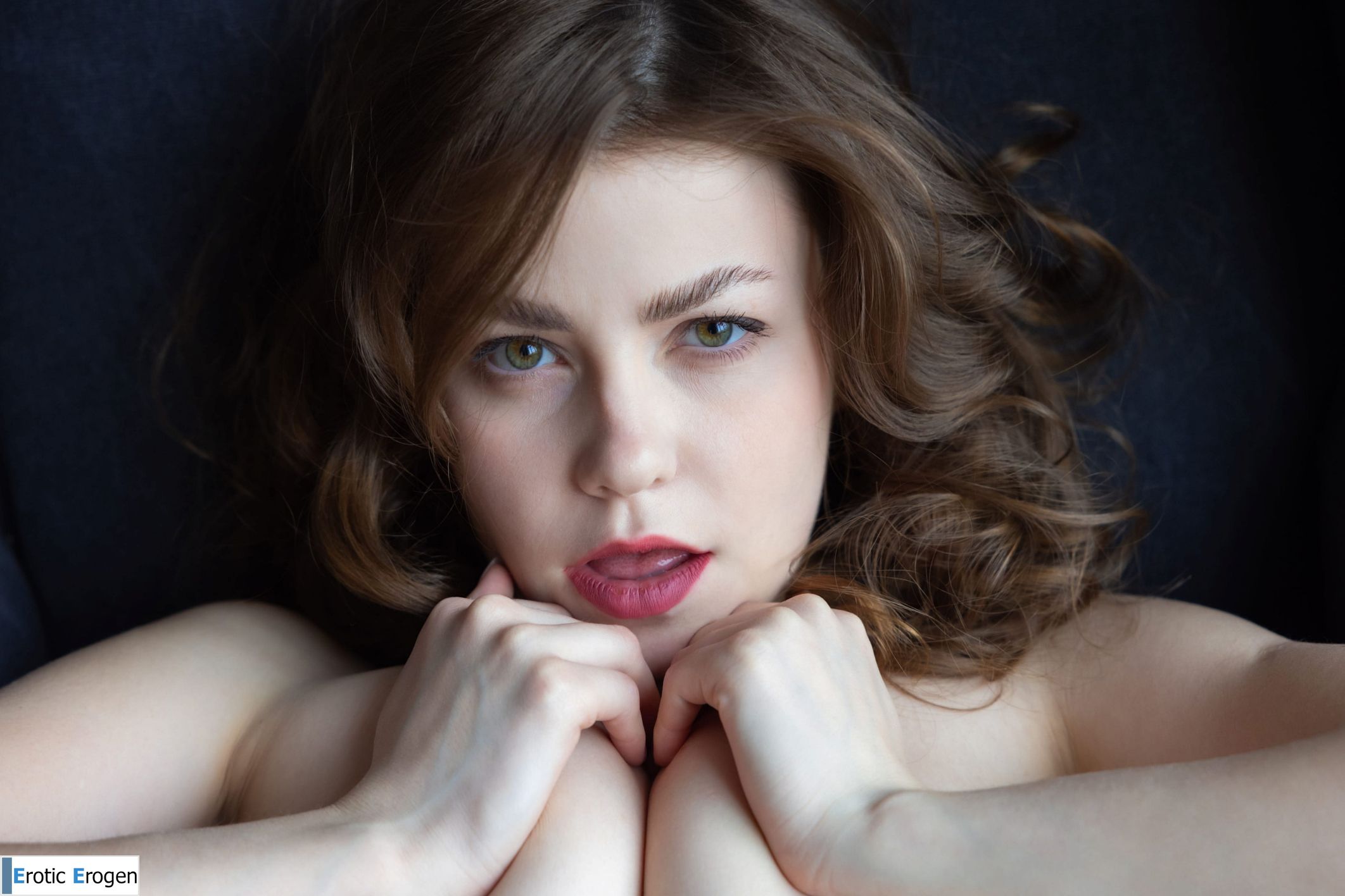 Julia Morozzi in Sensuous. Picture 19