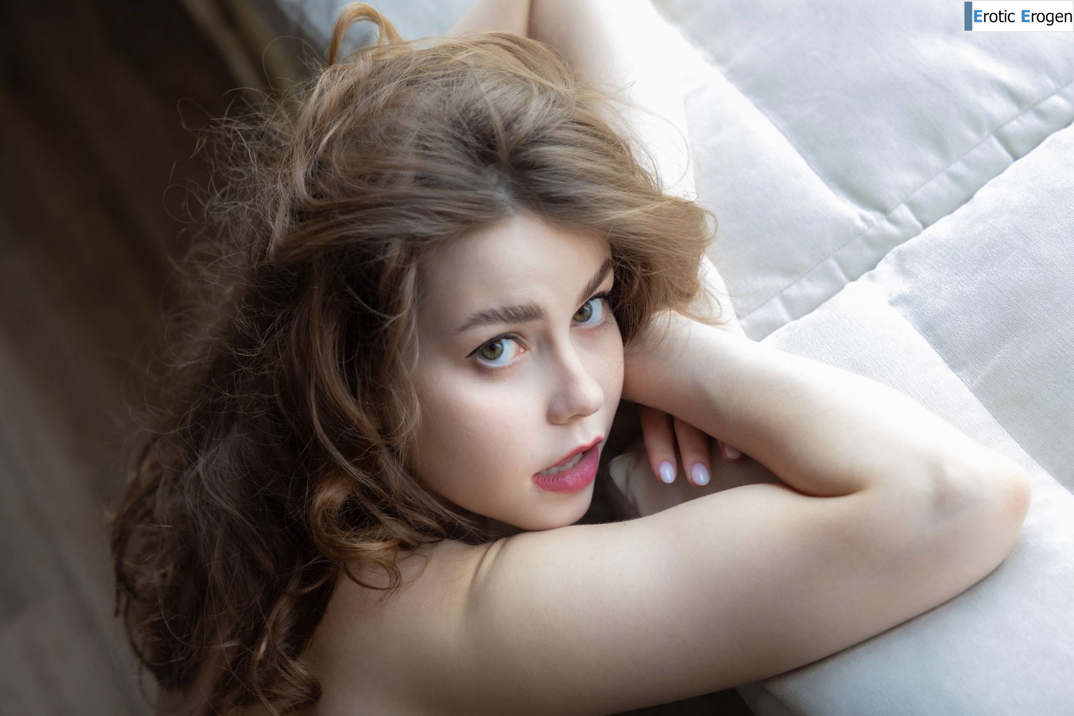 Julia Morozzi in Sensuous. Picture 40