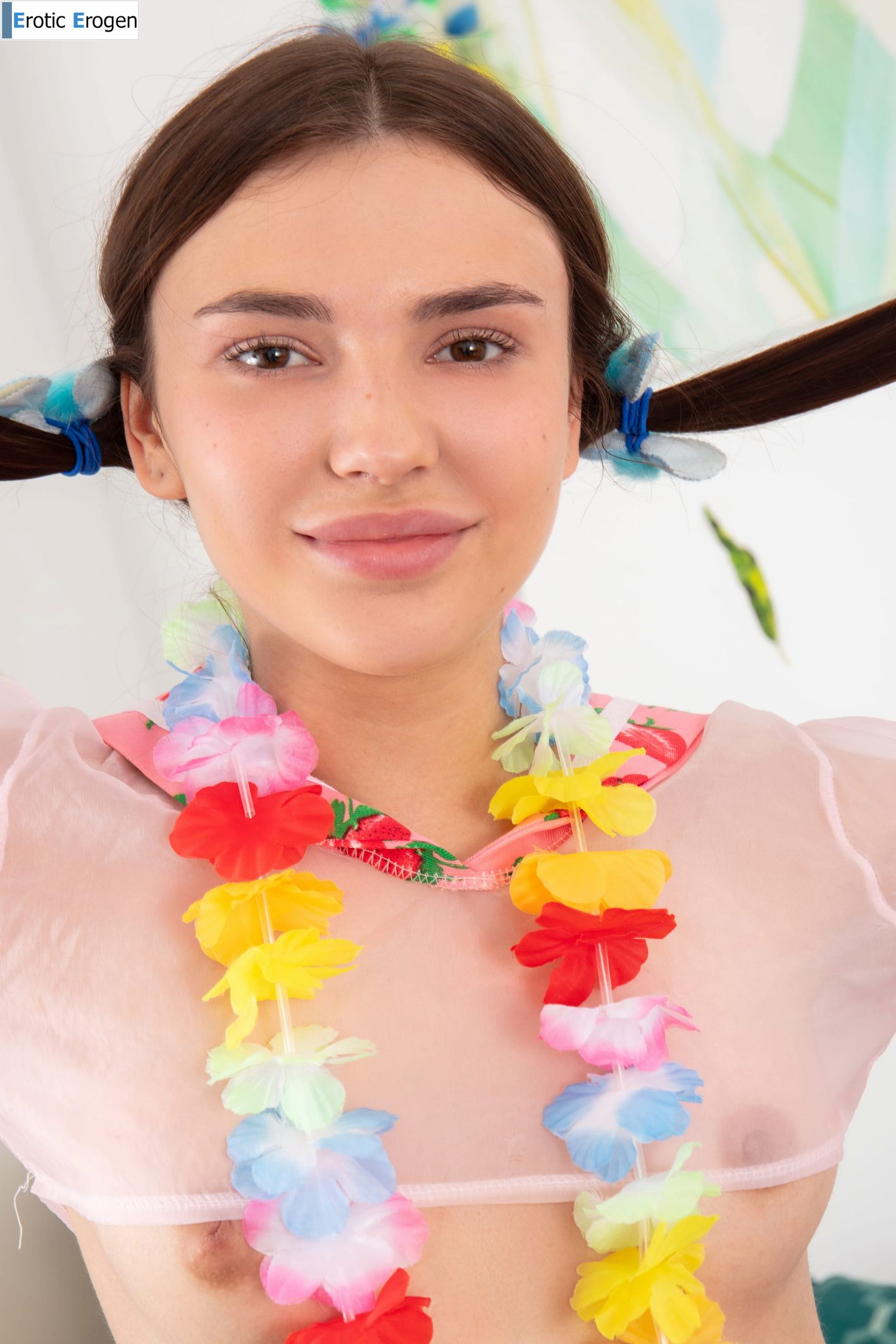 Madi in Blaze Of Color. Picture 9
