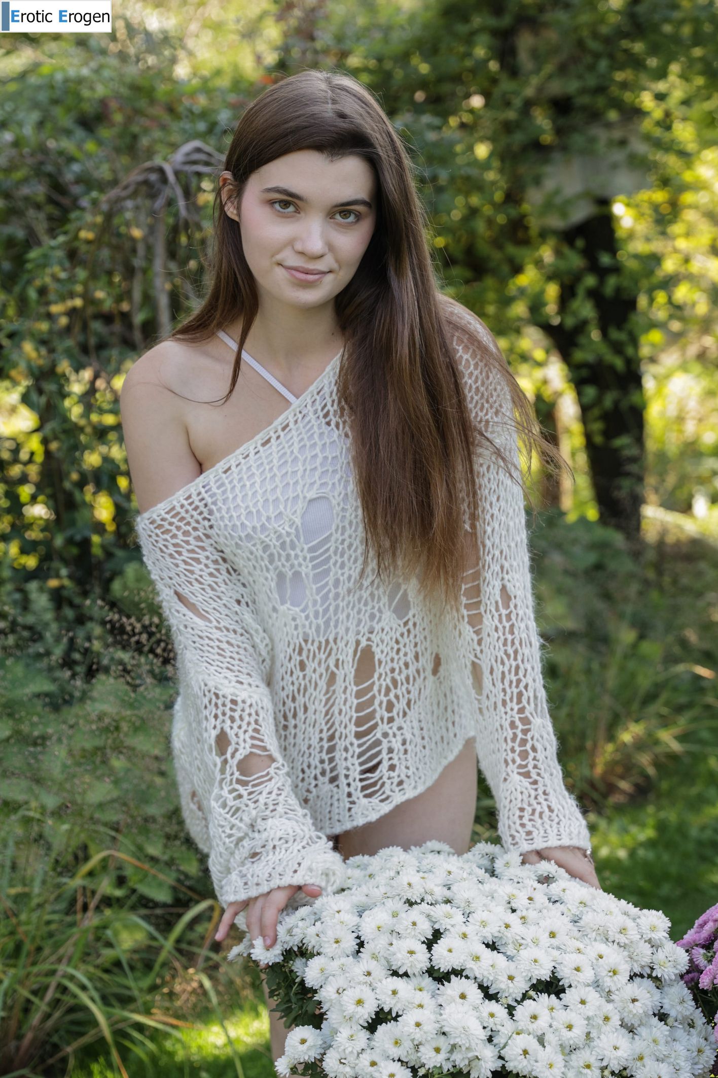Danna in Gardening. Picture 2