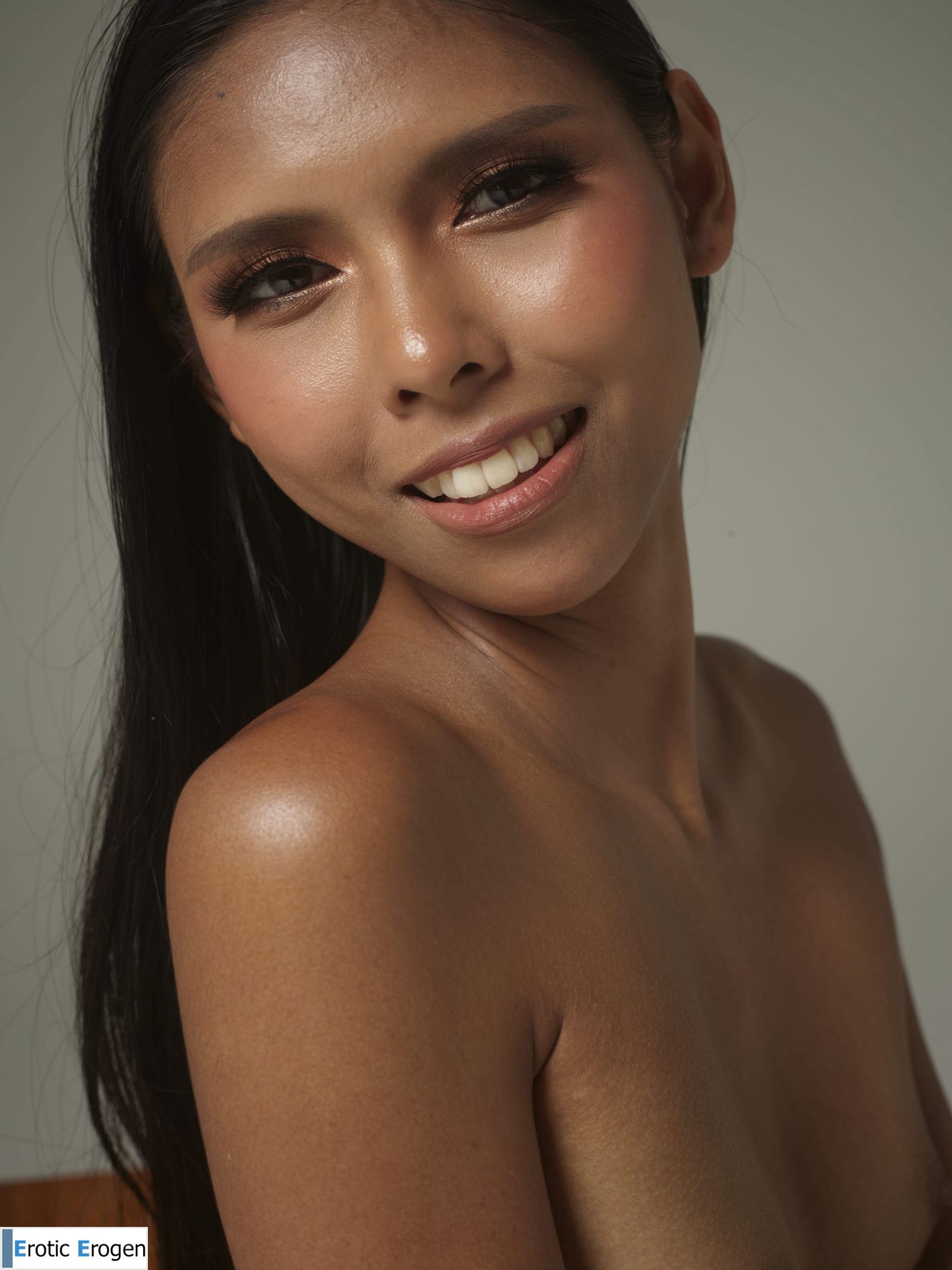 Allie Asia in Thai Top Model. Фото 13