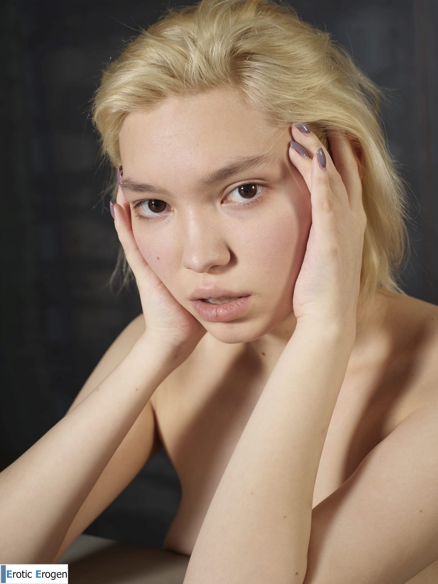 Lily in Naked At Home. Picture 23