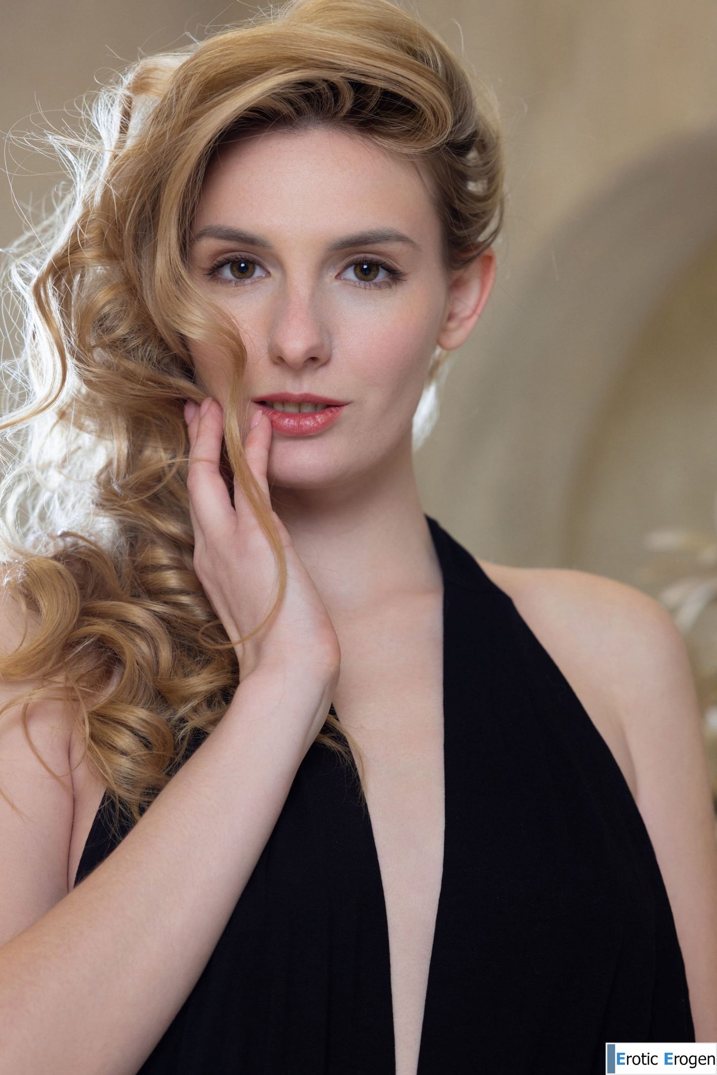 Lillie Pie in Black Bodysuit. Picture 2