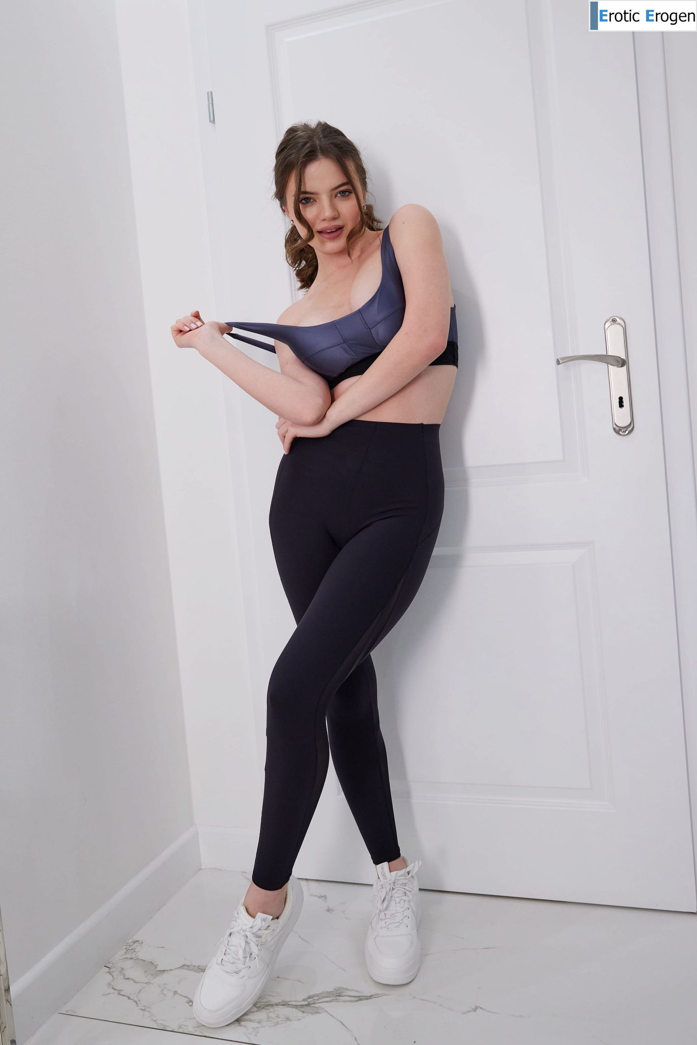 Toree in Perfect Body. Picture 6