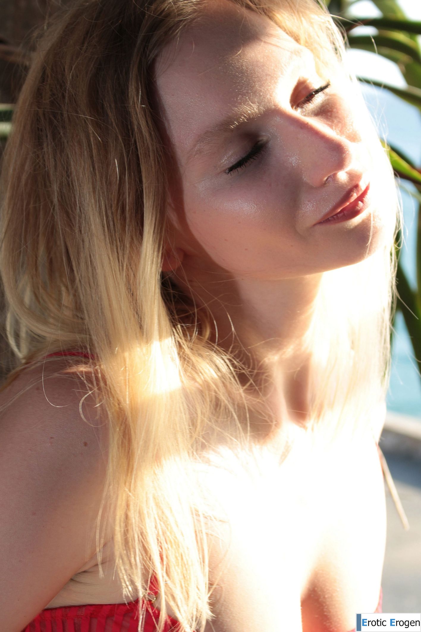 Annie Anne in Among The Palms. Picture 17