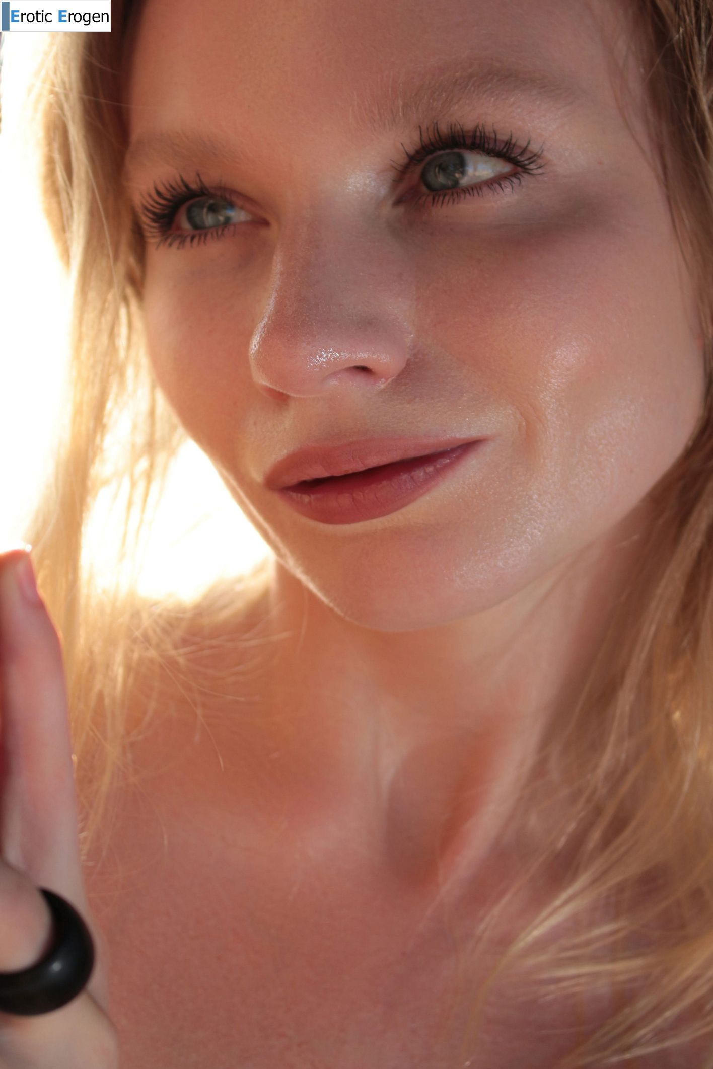 Annie Anne in Among The Palms. Picture 19