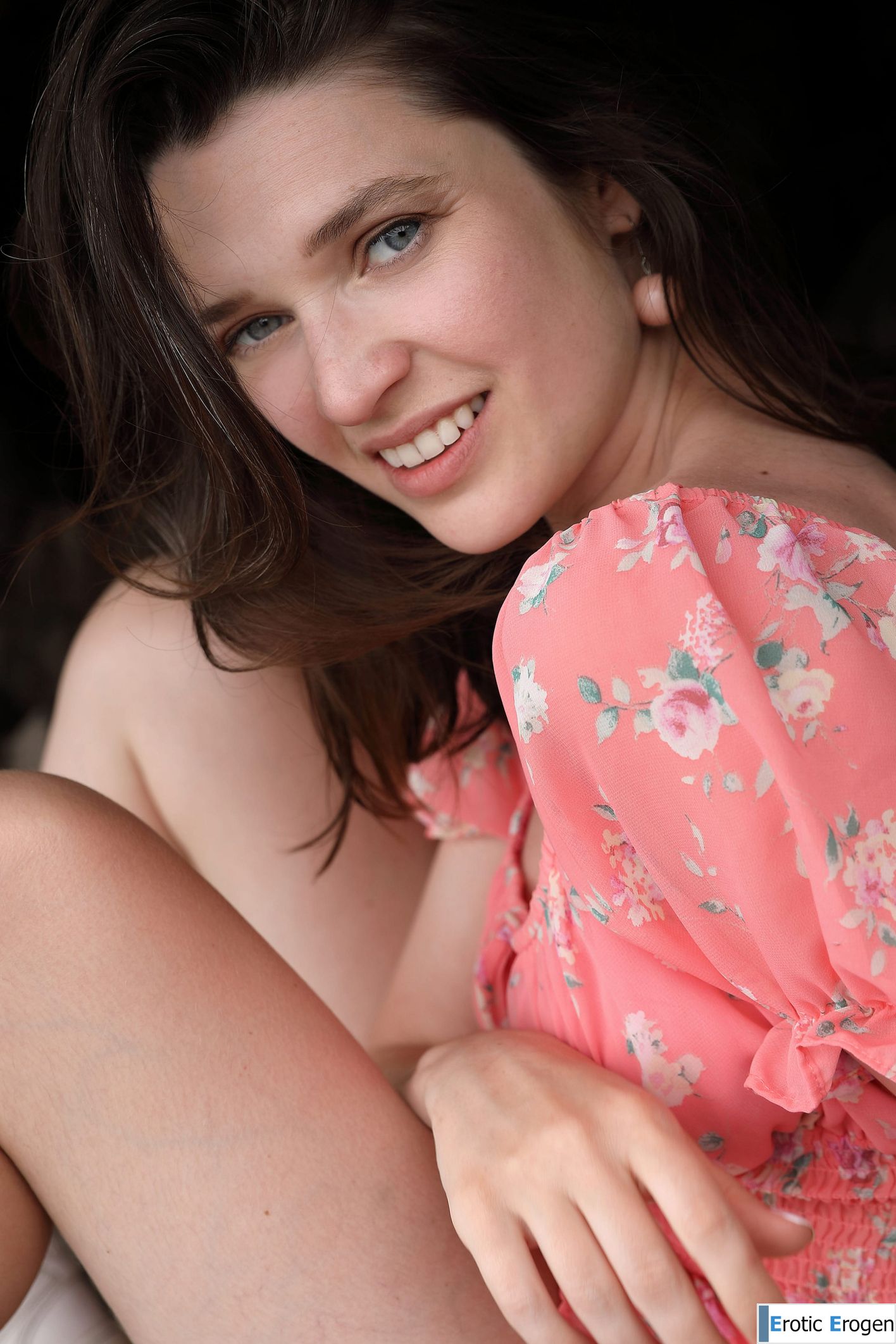 Amelia in Postcard From Madeira. Picture 20