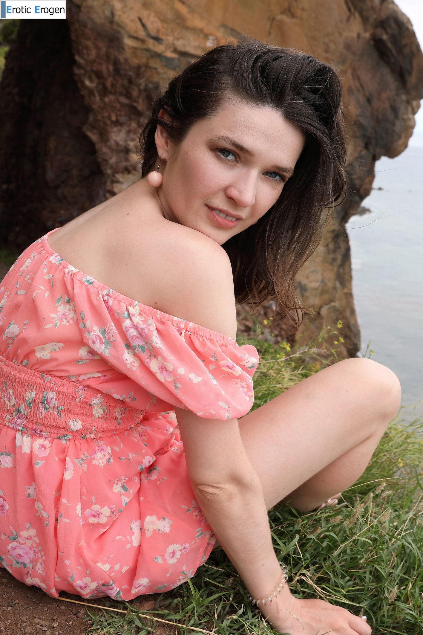 Amelia in Postcard Ponta Do Sol. Picture 11
