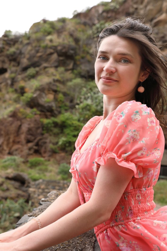 Amelia in Postcard Ponta Do Sol. Thumb 3
